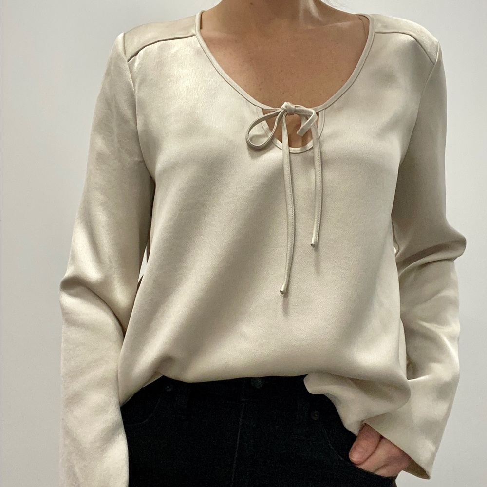 FRAME silky off white top with tie front
